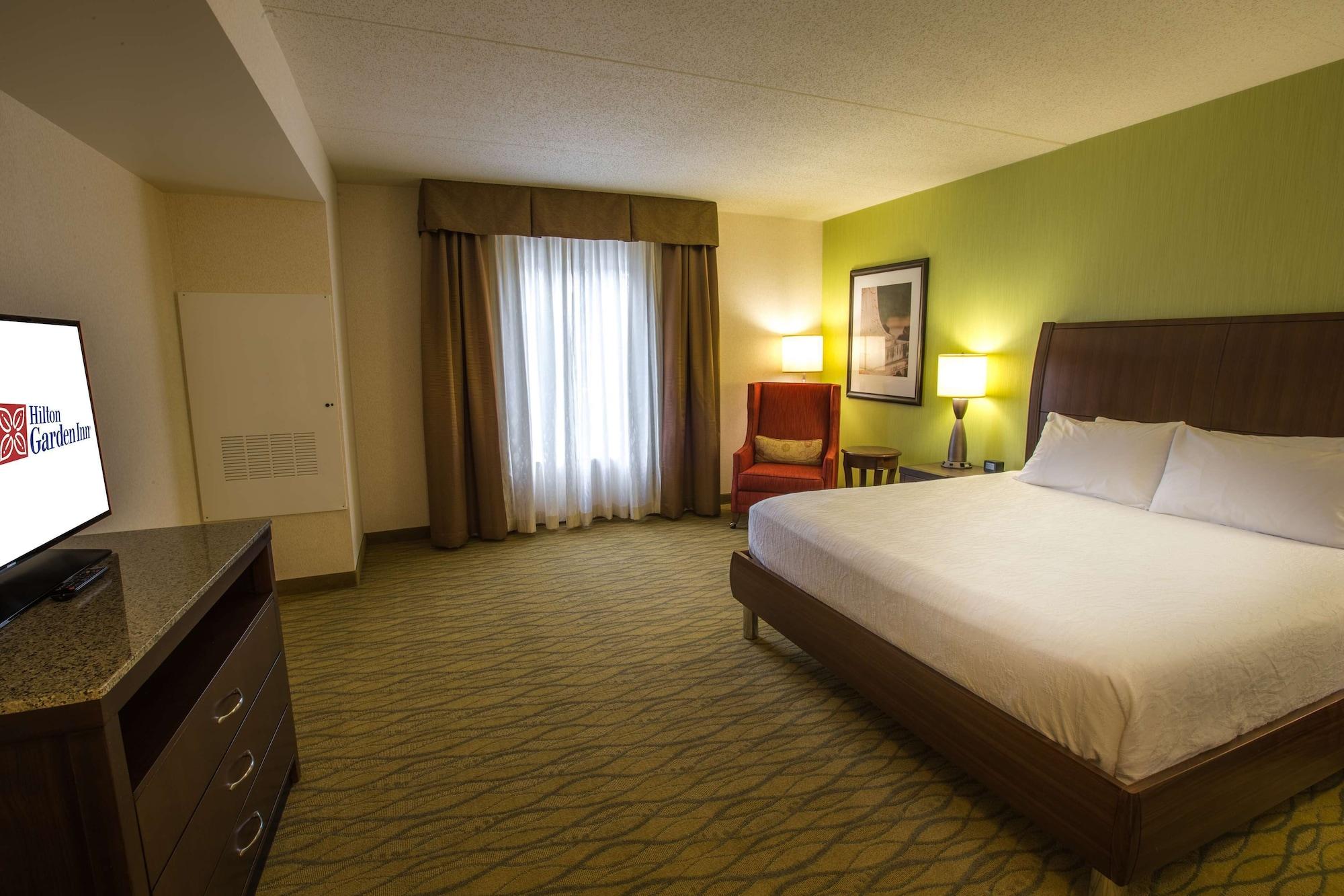 Hilton Garden Inn State College Bagian luar foto