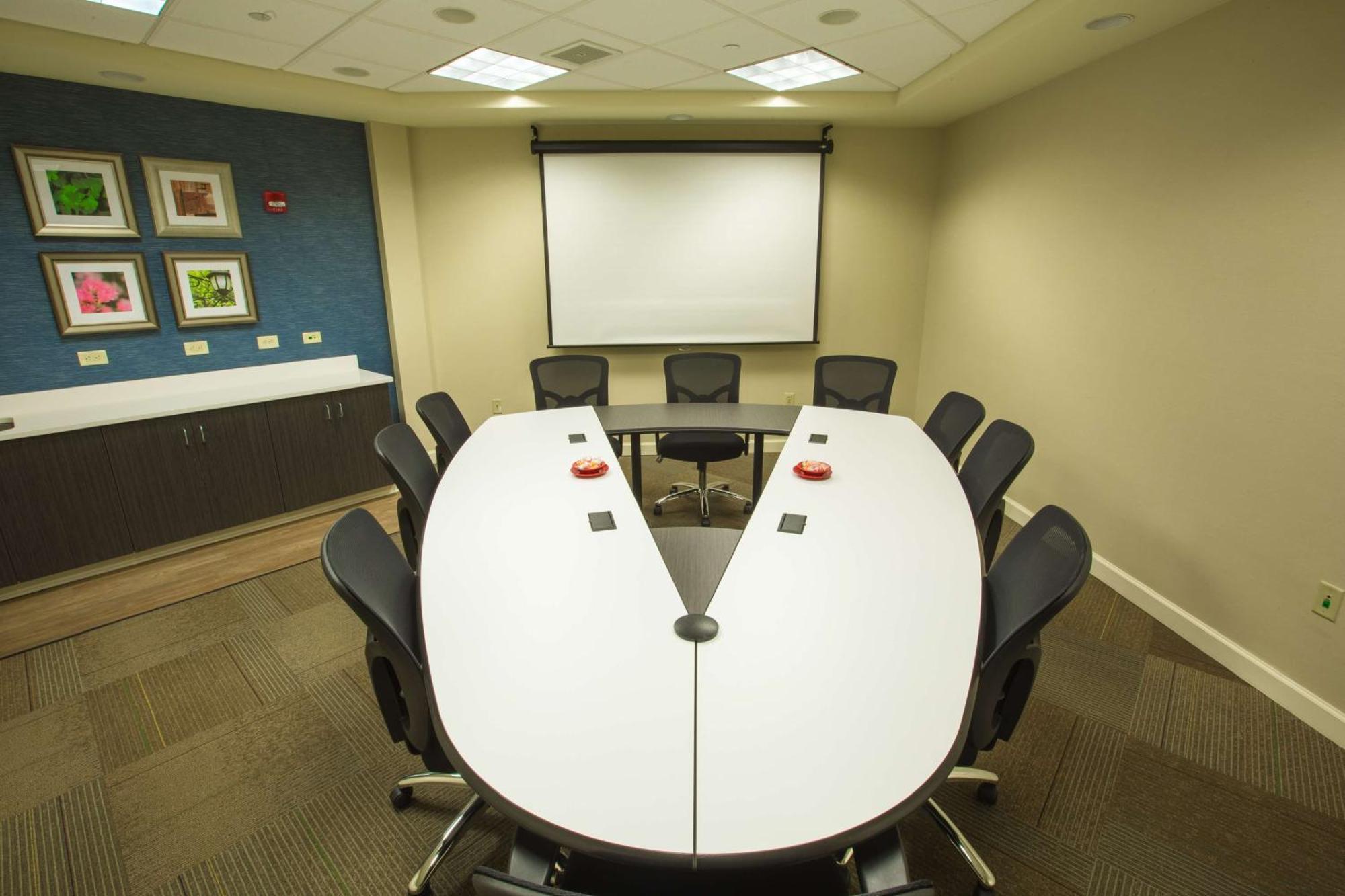 Hilton Garden Inn State College Bagian luar foto