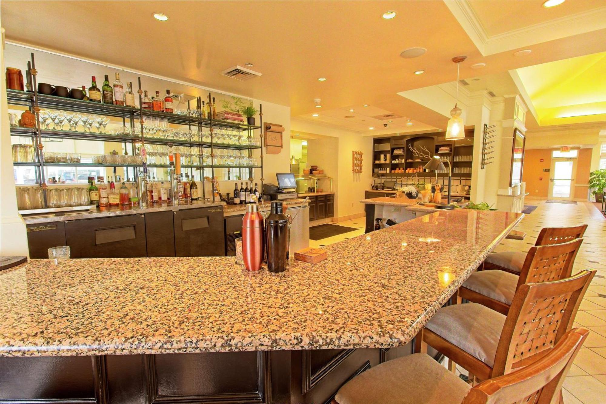 Hilton Garden Inn State College Bagian luar foto
