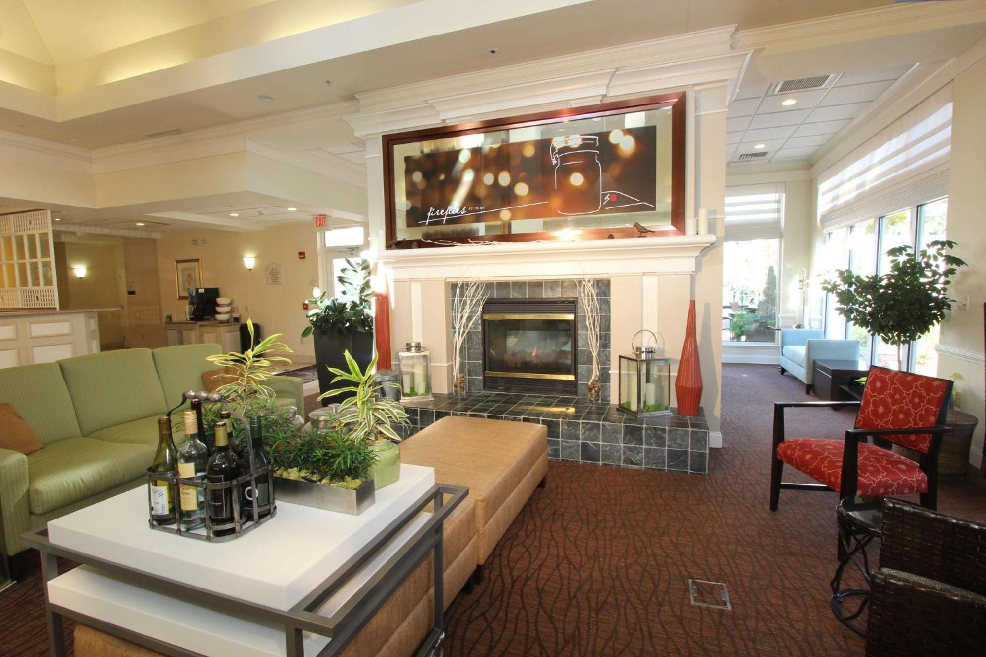 Hilton Garden Inn State College Bagian luar foto