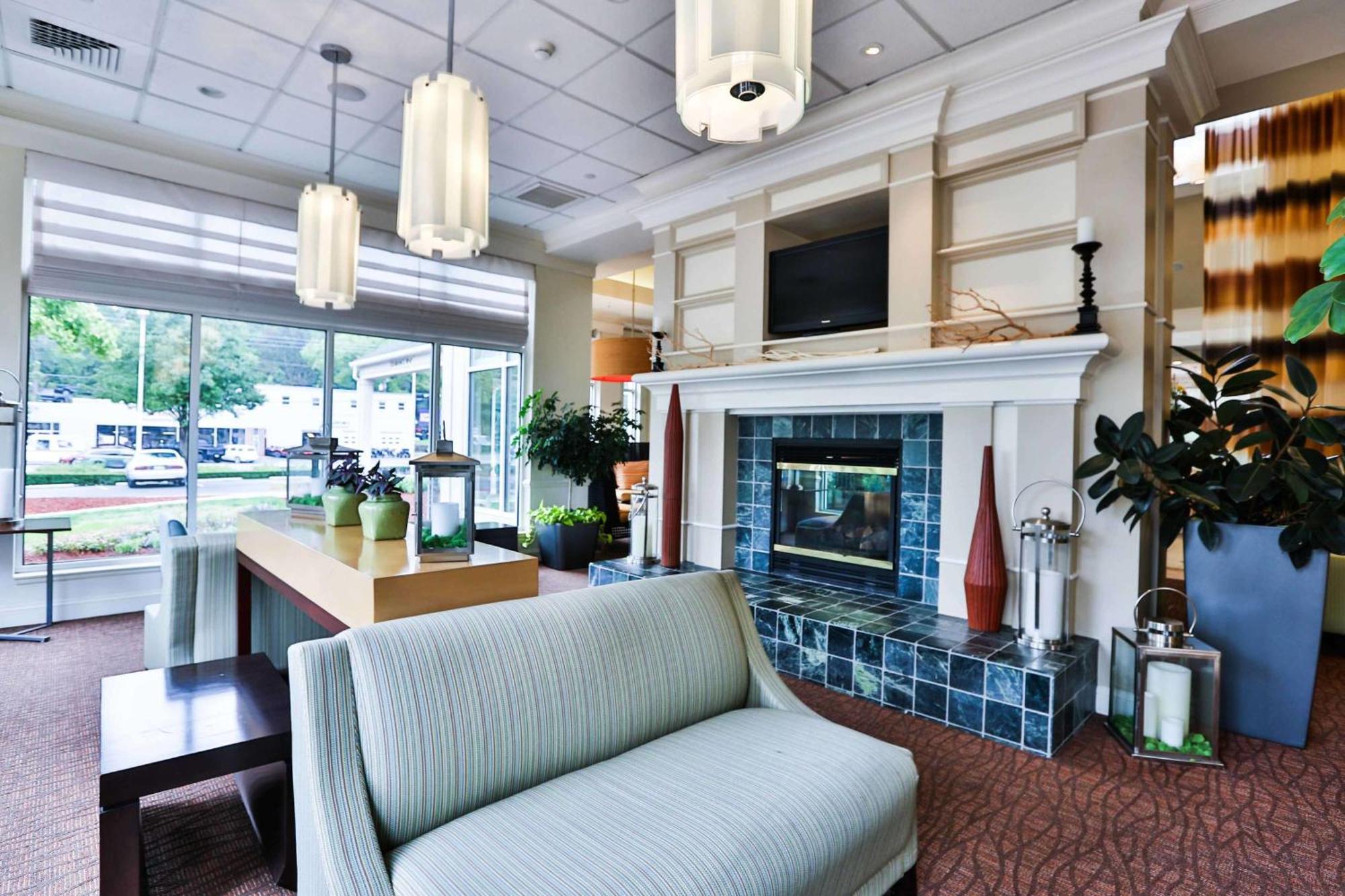 Hilton Garden Inn State College Bagian luar foto