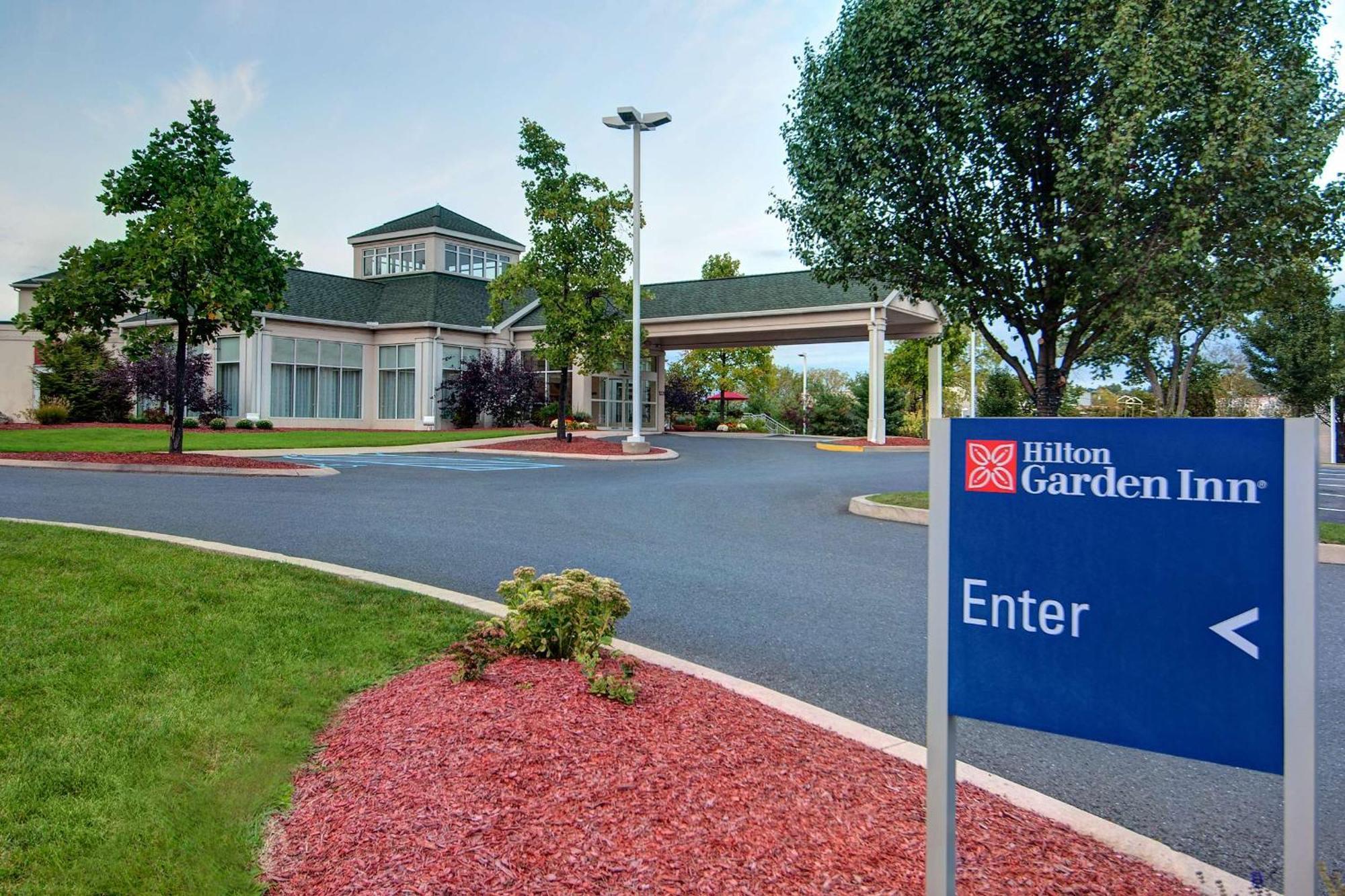 Hilton Garden Inn State College Bagian luar foto